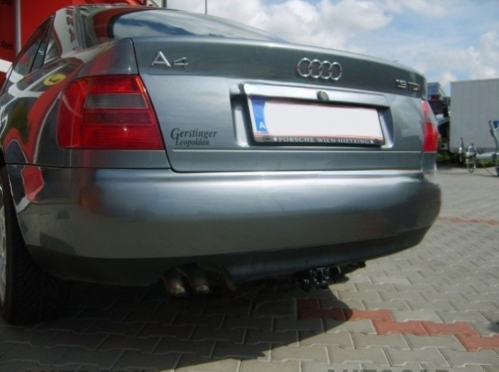 Carlig remorcare Audi A4 B5 1994 - 2000 demontabil automat cu maneta marca Autohak [2]