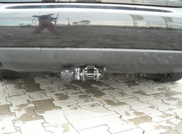 Carlig remorcare Audi A4 B8 2007 - 2015 demontabil automat cu maneta marca Autohak [2]