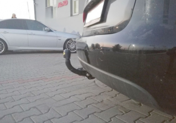 Carlig remorcare Audi A4 B8 fabr. 2008-2015 marca Autohak [3]