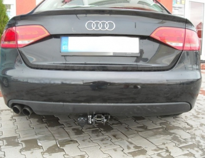 Carlig remorcare Audi A5 2009 - 2017 demontabil automat cu maneta marca Autohak [2]