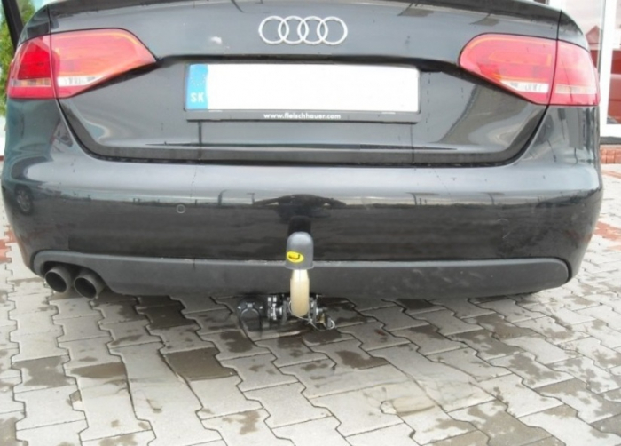 Carlig remorcare Audi A5 2009 - 2017 demontabil automat cu maneta marca Autohak [5]