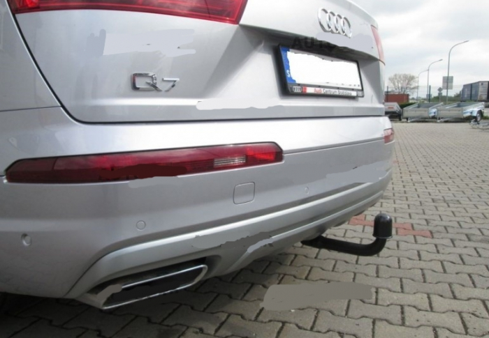 Carlig remorcare Audi Q7 4M dupa 2015 vertical cu cheie marca Autohak [4]
