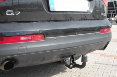 Carlig remorcare Audi Q7 dupa 2006 marca Autohak [2]