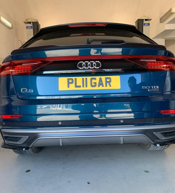 Carlig remorcare Audi Q8 dupa 2018 demontabil automat vertical marca Autohak [5]
