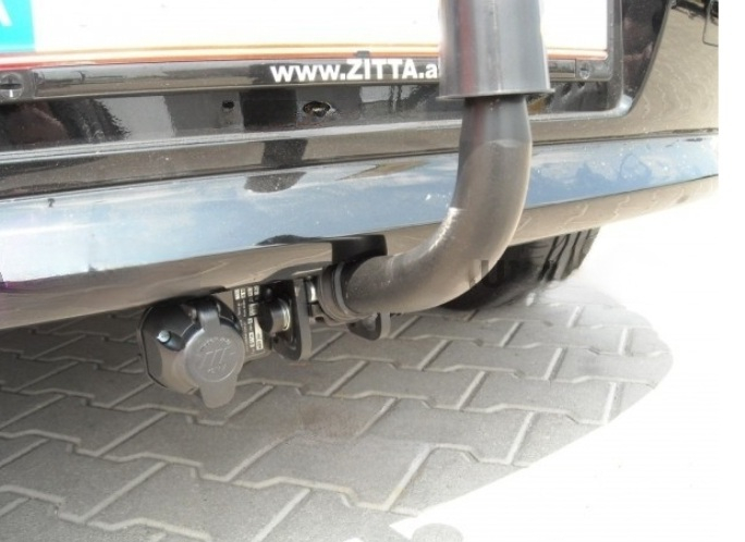 Carlig remorcare BMW Seria 1 htb, coupe, cabrio E81 E82 E87 E88 2004-2011 demontabil automat cu maneta marca Autohak [3]