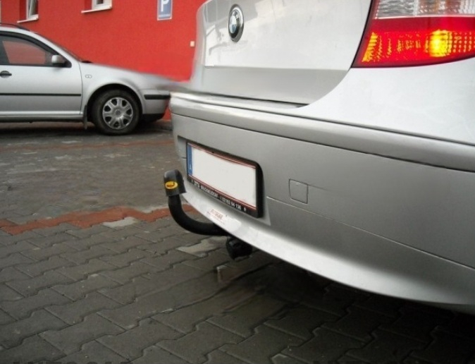 Carlig remorcare Bmw Seria 1 htb, coupe, cabrio E81 E82 E87 E88 2004-2011 marca Autohak b11s [2]