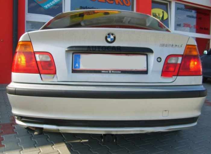 Carlig remorcare BMW Seria 3 E46 1998 - 2005 demontabil automat cu maneta marca Autohak [7]