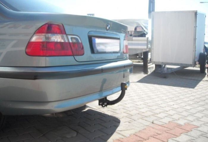 Carlig remorcare BMW seria 3 E46 1998 - 2005 marca Autohak [7]