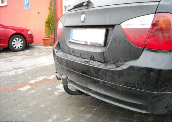Carlig remorcare BMW seria 3 E90/91 2005-2011 marca Autohak [5]