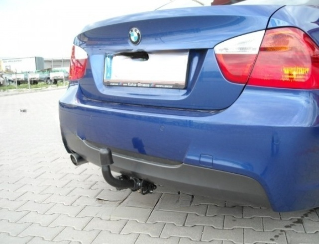 Carlig remorcare BMW Seria 3 E90/E91 2005 - 2011 demontabil automat cu maneta marca Autohak [5]