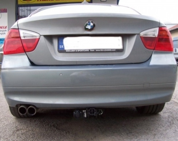 Carlig remorcare BMW Seria 3 E90/E91 2005 - 2011 demontabil automat cu maneta marca Autohak [6]