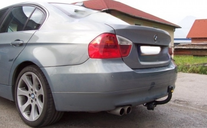 Carlig remorcare BMW Seria 3 E90/E91 2005 - 2011 demontabil automat cu maneta marca Autohak [7]