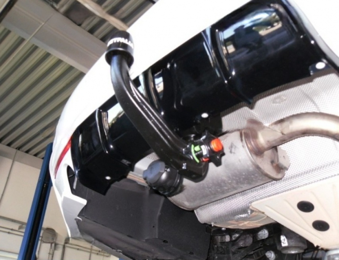 Carlig remorcare BMW Seria 4 dupa 2013 demontabil automat vertical marca Westfalia [5]