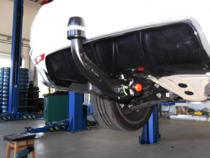 Carlig remorcare BMW Seria 4 dupa 2013 demontabil automat vertical marca Westfalia [6]