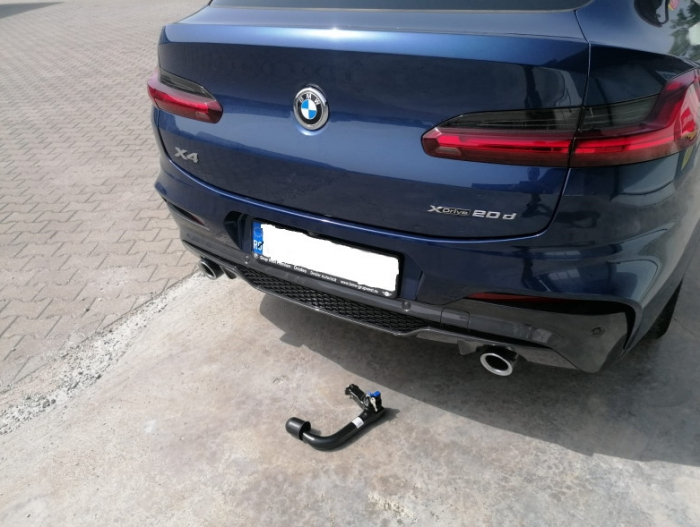 Carlig remorcare BMW X4  G02 dupa 2018 vertical cu cheie marca Autohak [8]