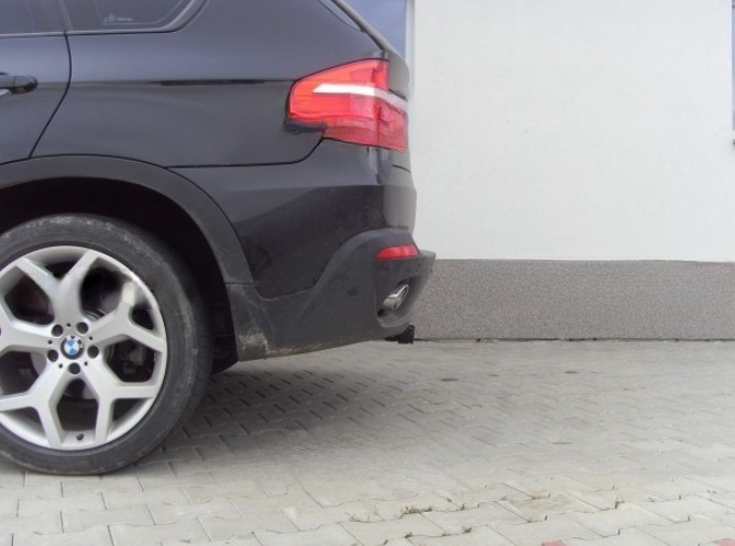 Carlig remorcare BMW X5 E70 2007 - 2013 demontabil automat cu maneta marca Autohak [3]