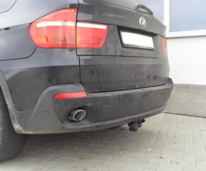 Carlig remorcare BMW X5 E70 2007 - 2013 demontabil automat cu maneta marca Autohak [5]