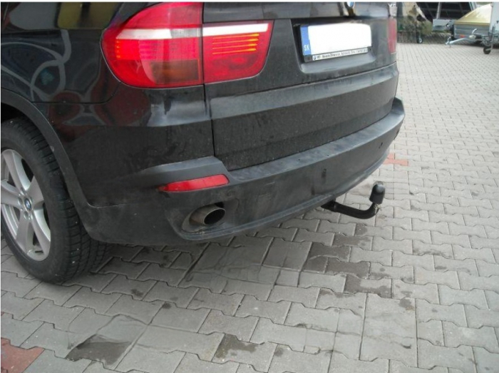 Carlig remorcare BMW X5 F15 2013 - 2018 vertical cu cheie marca Autohak [7]