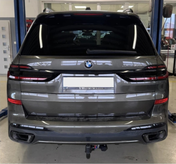 Cârlig Remorcare Auto-Hak Automat BMW X7 G07 2019 - Prezent SUV M Pakiet Sferă Demontabilă Verticală cu Cheie Cod Produs B 33V Omologare Europeană [4]