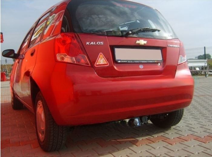 Carlig remorcare Chevrolet Kalos 3/5 usi 2002 - 2008 demontabil automat cu maneta marca Autohak [7]