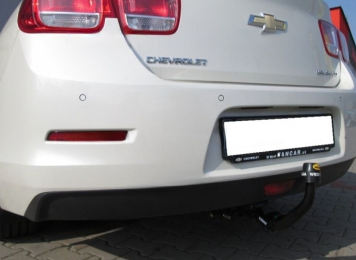 Carlig remorcare Chevrolet Malibu dupa 2012 demontabil automat vertical marca Thule [8]