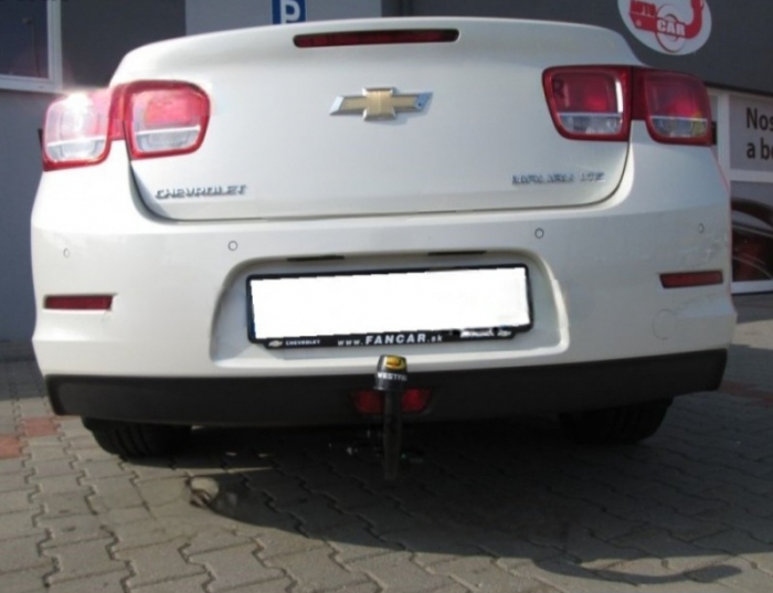 Carlig remorcare Chevrolet Malibu dupa 2012 demontabil automat vertical marca Thule [7]