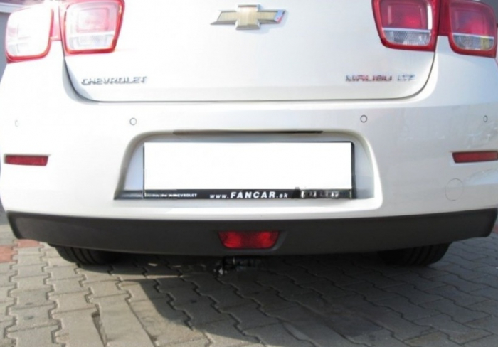 Carlig remorcare Chevrolet Malibu dupa 2012 demontabil automat vertical marca Thule [6]
