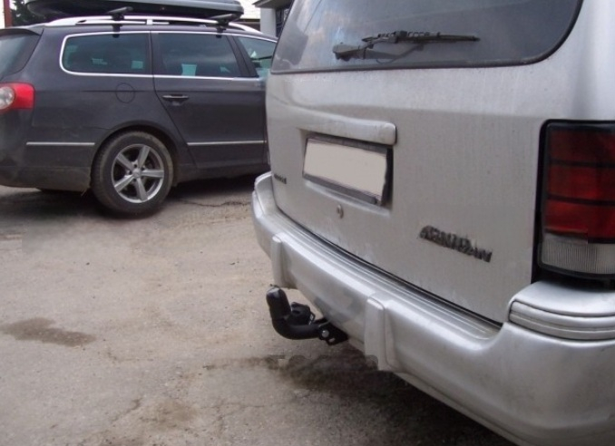 Carlig remorcare Chrysler Grand Voyager 1991-1996 marca Autohak [2]
