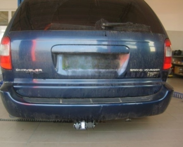 Carlig remorcare Chrysler Grand Voyager 2001 - 2008 demontabil automat cu maneta marca Autohak [7]