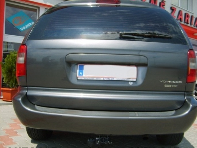 Carlig remorcare Chrysler Voyager 2001 - 2008 demontabil automat cu maneta marca Autohak [2]