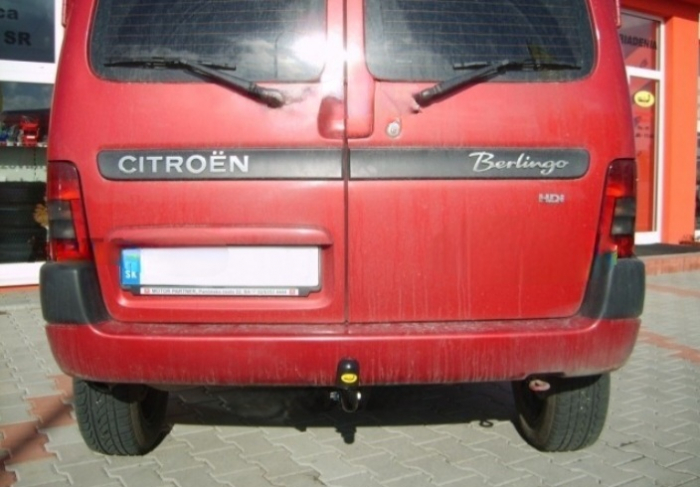 Carlig remorcare Citroen Berlingo dupa 1997 marca Autohak [3]