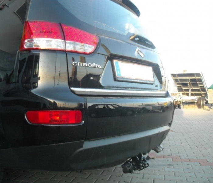 Carlig remorcare Citroen C-Crosser dupa 2007 demontabil automat cu maneta marca Autohak [5]