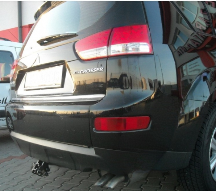 Carlig remorcare Citroen C-Crosser dupa 2007 demontabil automat cu maneta marca Autohak [4]