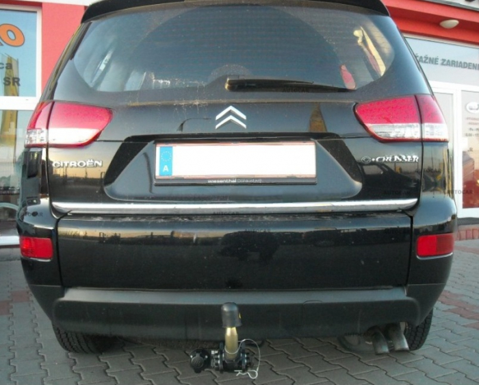 Carlig remorcare Citroen C-Crosser dupa 2007 demontabil automat cu maneta marca Autohak [3]
