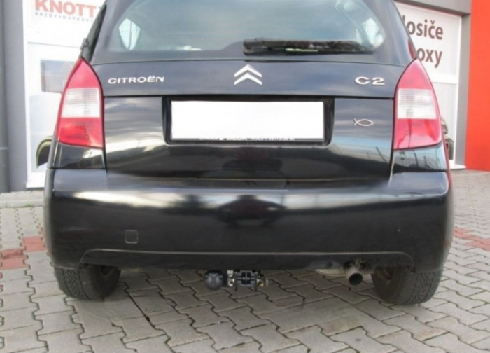 Carlig remorcare Citroen C2 dupa 2003 demontabil automat cu maneta marca Autohak [5]