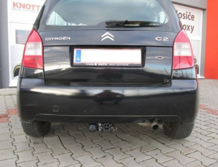 Carlig remorcare Citroen C2 dupa 2003 demontabil automat cu maneta marca Autohak [7]