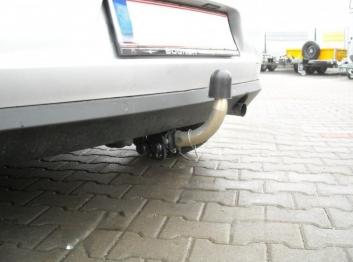 Carlig remorcare Citroen C3 dupa 2009 demontabil automat cu maneta marca Autohak [3]