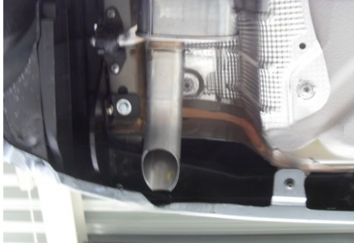 Carlig remorcare Citroen C3 Picasso 2009 - 2017 vertical cu cheie marca Autohak [14]