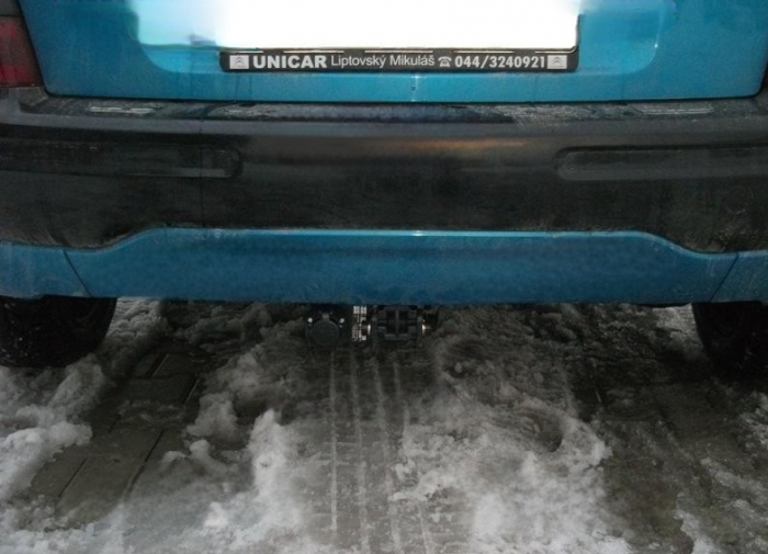 Carlig remorcare Citroen C3 Picasso dupa 2009 demontabil automat cu maneta marca Autohak [8]