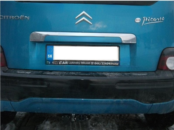 Carlig remorcare Citroen C3 Picasso dupa 2009 demontabil automat cu maneta marca Autohak [9]