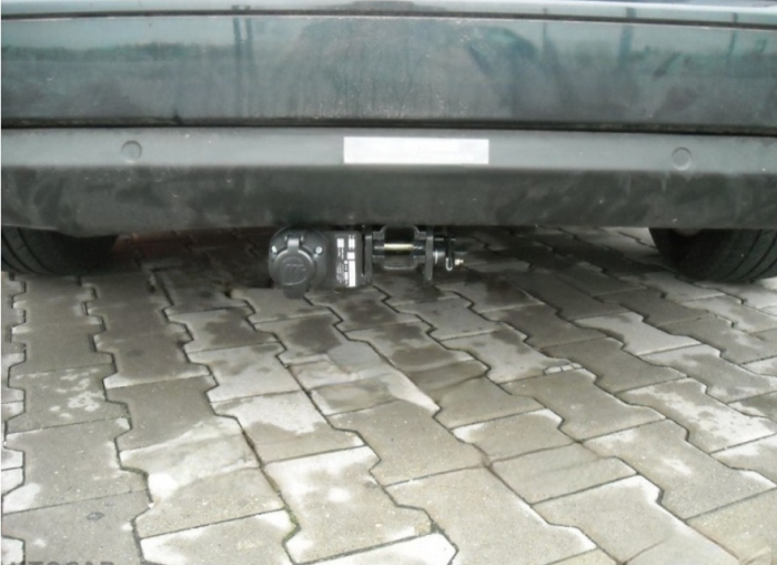 Carlig remorcare Citroen C5 combi dupa 2008 demontabil automat cu maneta marca Autohak [7]