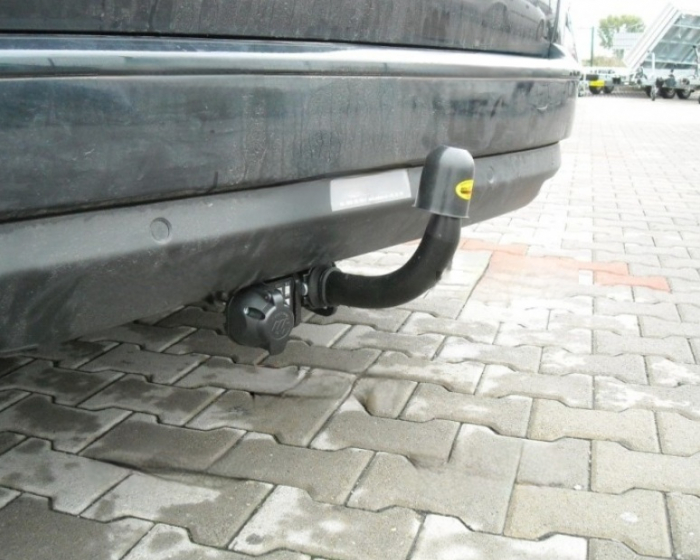 Carlig remorcare Citroen C5 combi dupa 2008 demontabil automat cu maneta marca Autohak [2]