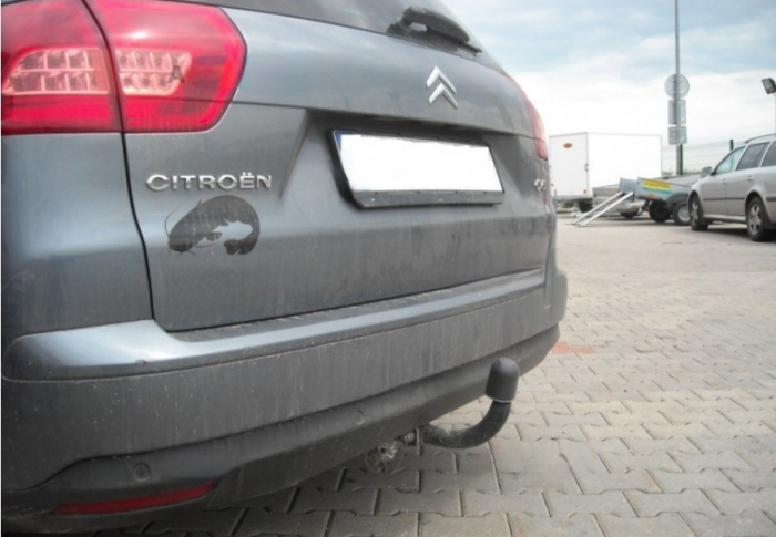 Carlig remorcare Citroen C5 combi dupa 2008 marca Autohak [3]