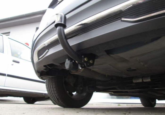Carlig remorcare Citroen DS4 dupa 2010 marca Autohak p40s [2]