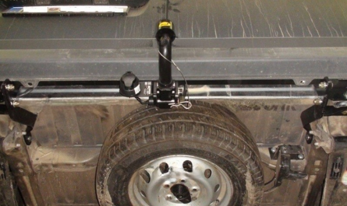 Carlig remorcare Citroen Jumper Duba L1, L2, L3 dupa 2006 demontabil automat cu maneta marca Autohak [2]