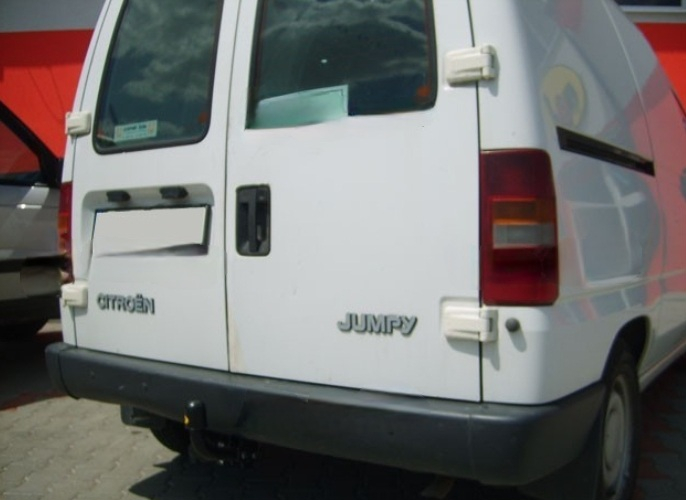 Carlig remorcare Citroen Jumpy 1994-2006 marca Autohak [6]