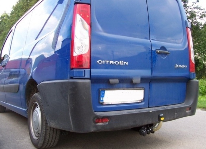 Carlig remorcare Citroen Jumpy 2006 - 2016 demontabil automat cu maneta marca Autohak [3]