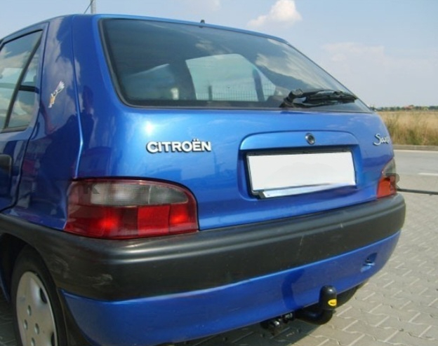 Carlig remorcare Citroen Saxo dupa 1996 marca Autohak [5]