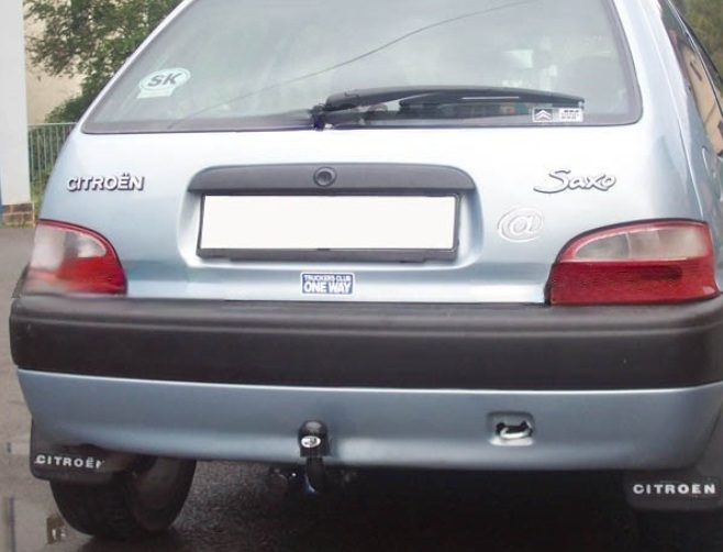 Carlig remorcare Citroen Saxo dupa 1996 marca Autohak [9]