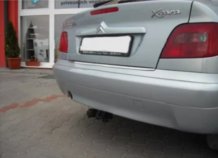 Carlig remorcare Citroen Xsara 3/5 usi 1997 - 2004 demontabil automat cu maneta marca Autohak [5]